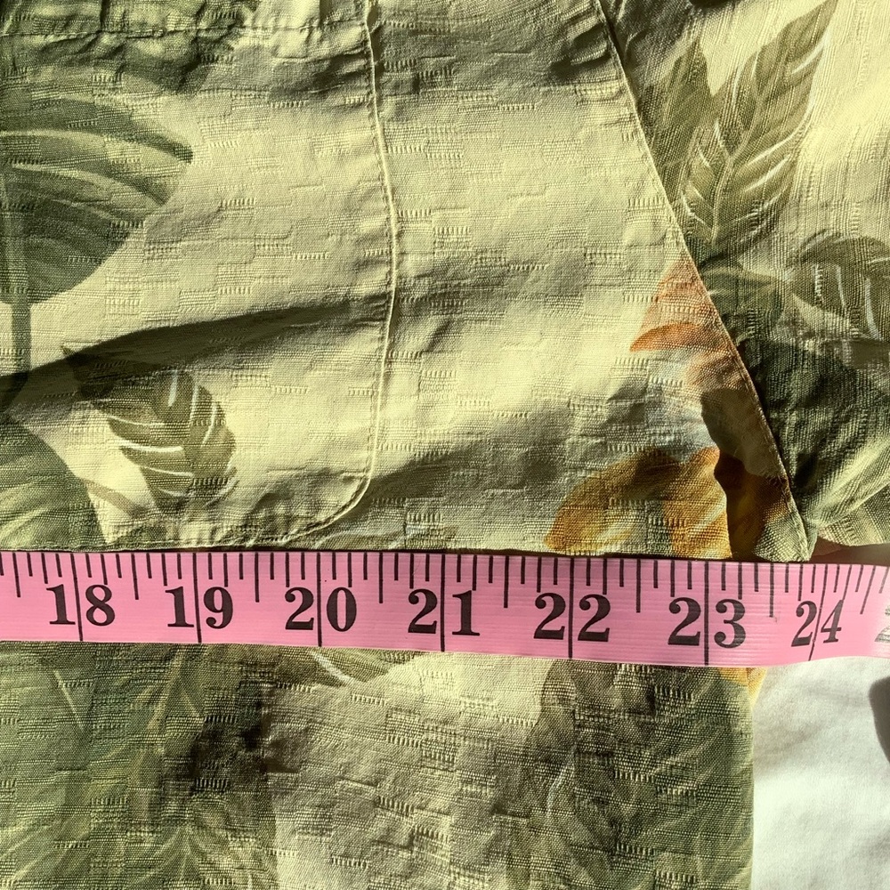 Jamaica Jaxx Mens Large 100% Silk Hibiscus Hawaiian Camp Shirt Travel - Picture 4 of 6